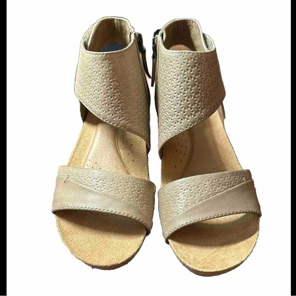 Rockport Cobb Hill Collection Women Hollywood 2 Cuff Khaki Vintage Size 6 NIB - Picture 5 of 8